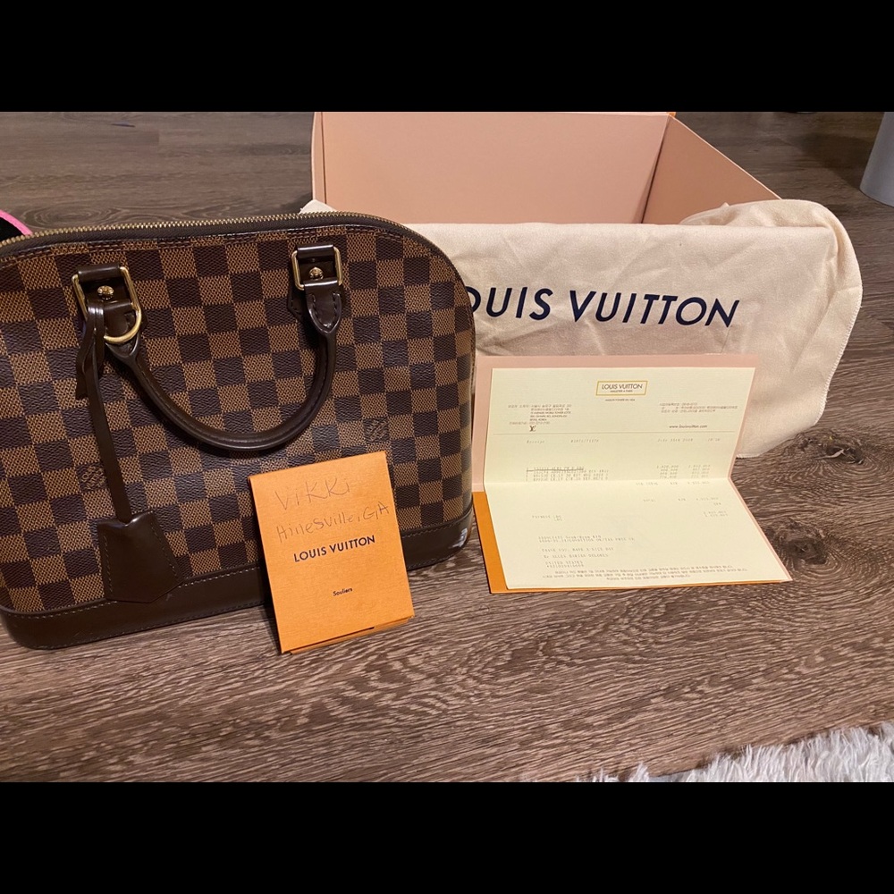 *** LV ALMA PM***** SOLD